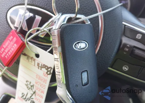 2021 Kia K5 Ex z USA, uszkodzony, nr VIN 5XXG34J26MG004510